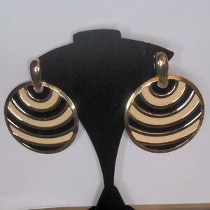 Vintage 80s Large Round Metal Earrings Ivory & Black Stripes Modernist Clip-On